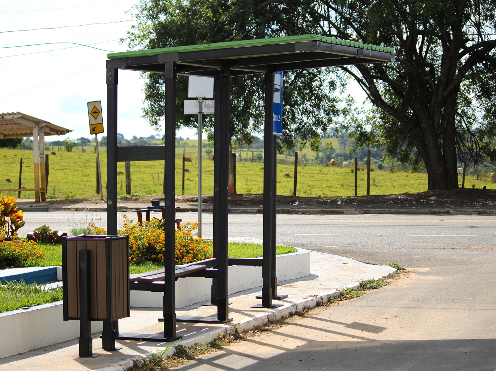 Mobiliário Urbano - RenovaUrb